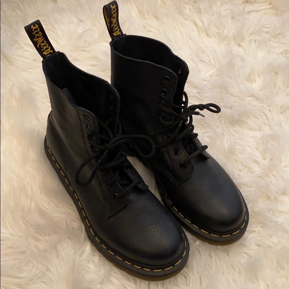 Dr. Martens Women’s Size 8 Worn once